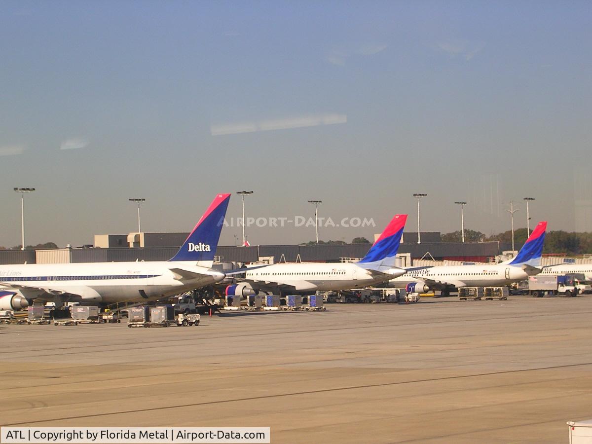 Hartsfield - Jackson Atlanta International Airport (ATL) - Concourse B