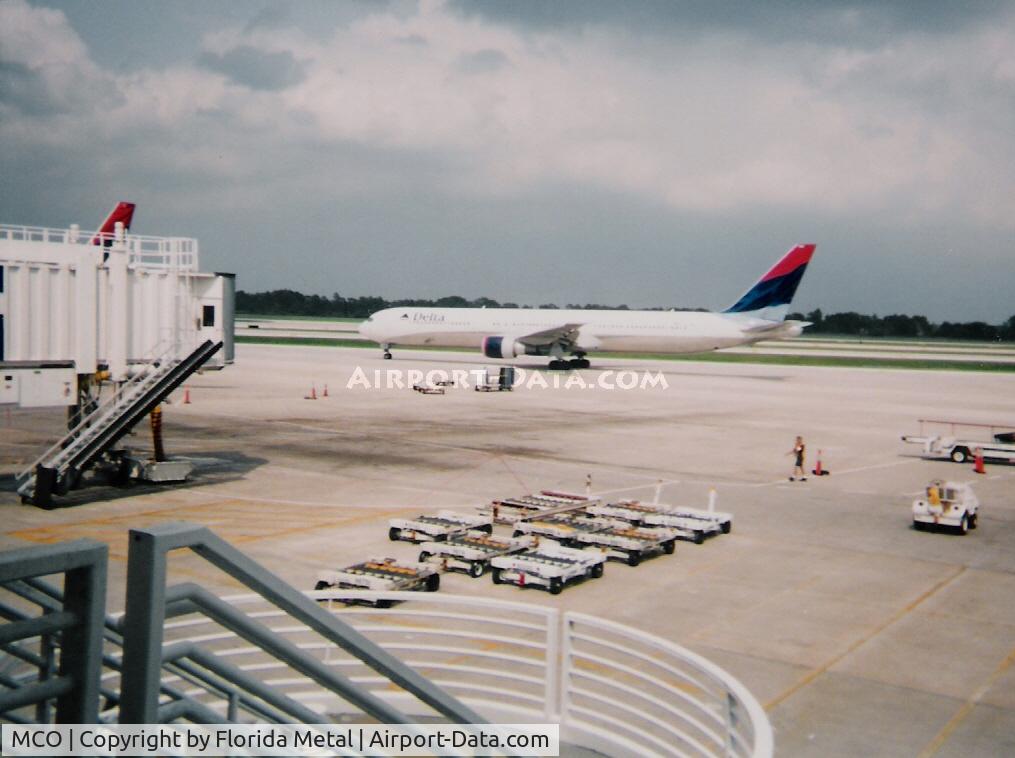 Orlando International Airport (MCO) - Delta at Orlando 2002