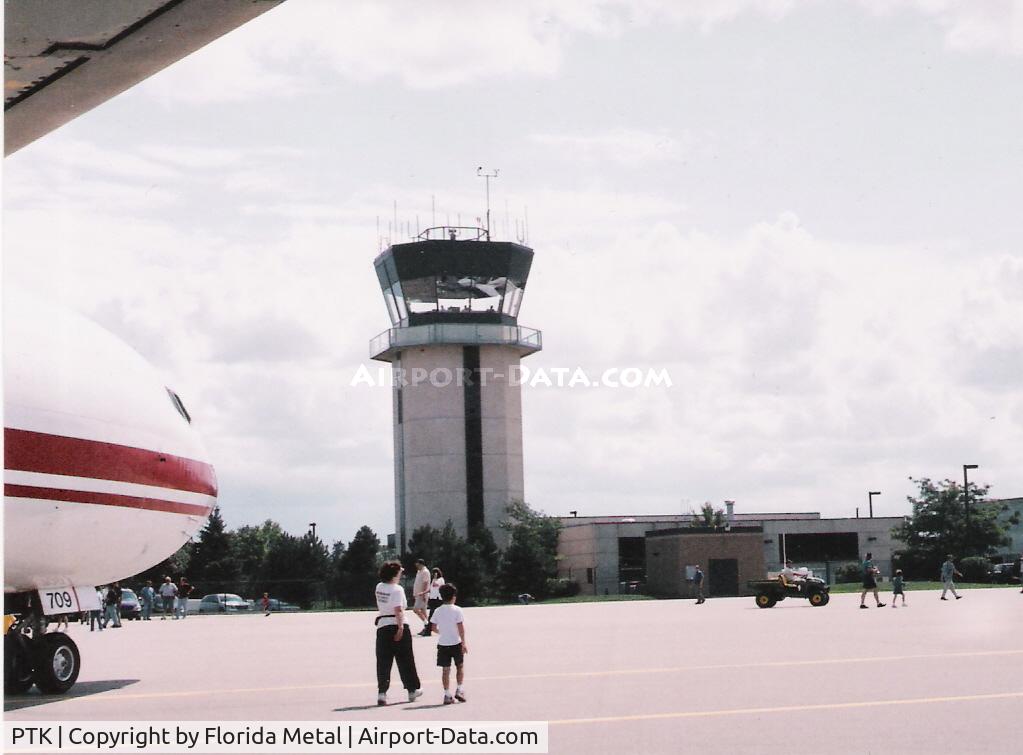 Oakland County International Airport (PTK) - Pontiac Tower