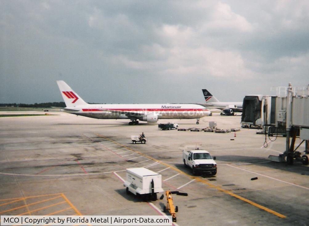 Orlando International Airport (MCO) - Martinair 767
