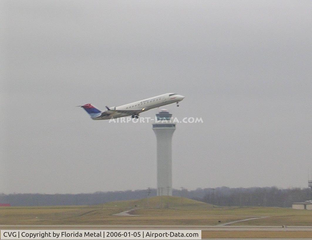 Cincinnati/northern Kentucky International Airport (CVG) - Comair in front of tower