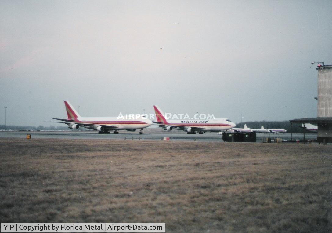 Willow Run Airport (YIP) - Kalitta 2000