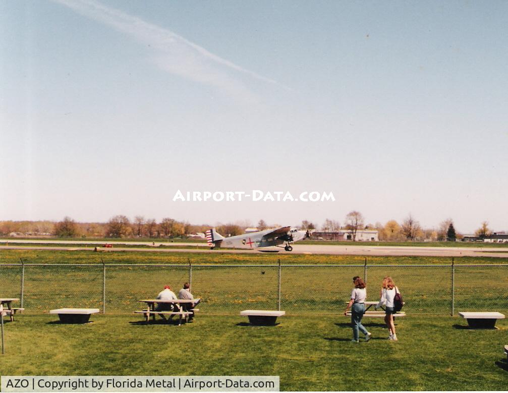 Kalamazoo/battle Creek International Airport (AZO) - K-zoo