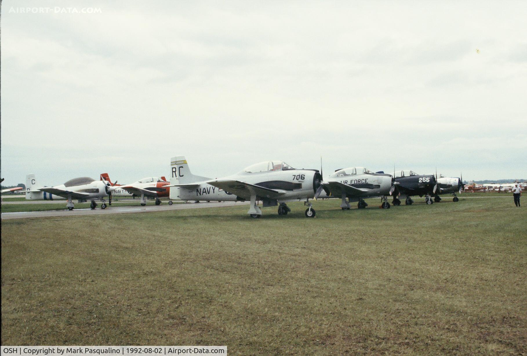 Wittman Regional Airport (OSH) - T-28 flight line