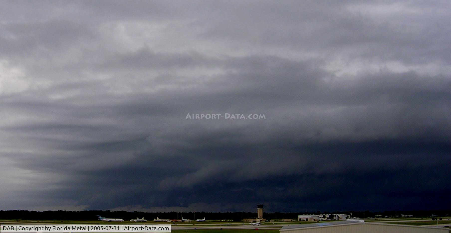 Daytona Beach International Airport (DAB) - Summer convection storm approaching Daytona Beach