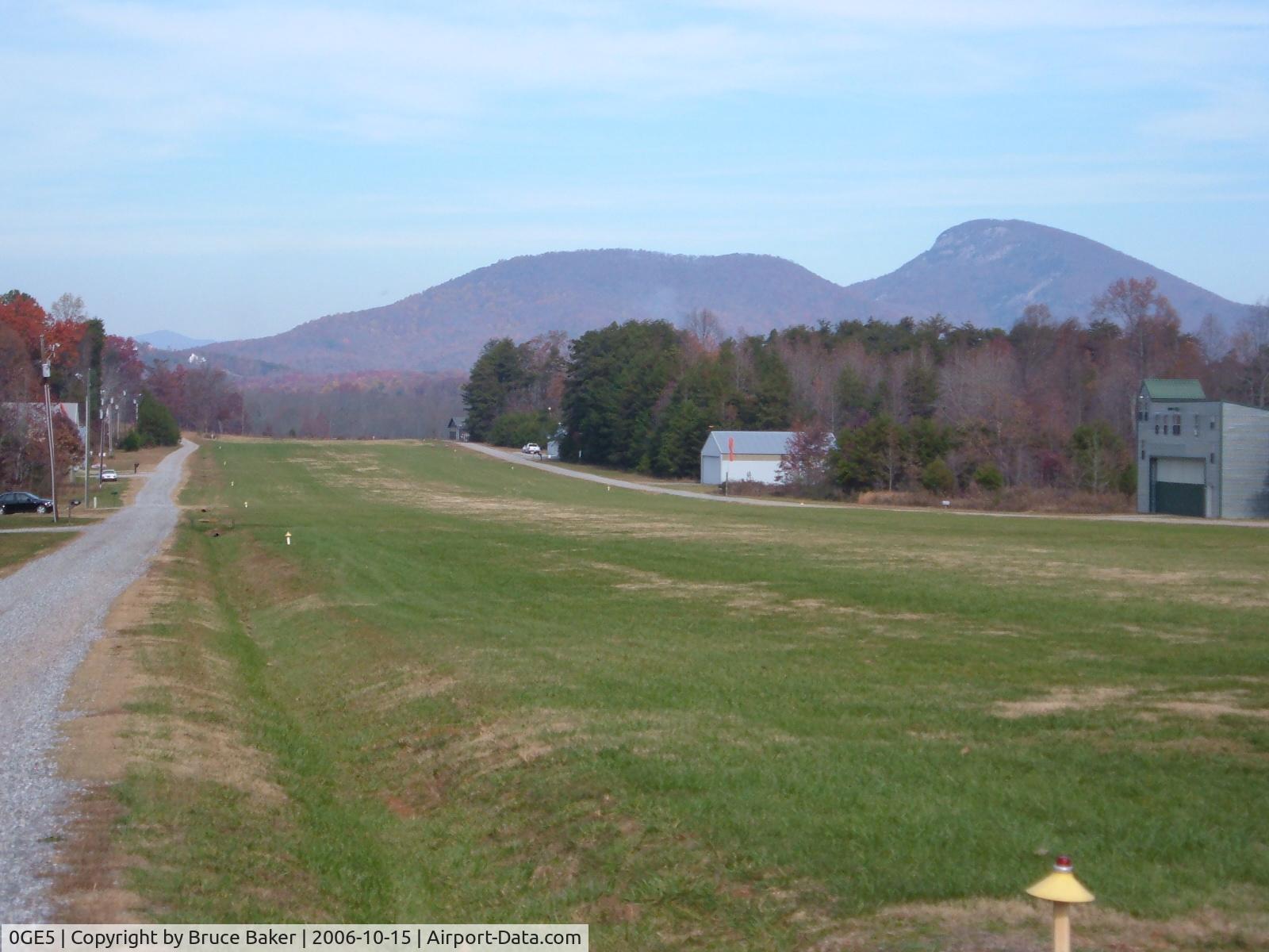 Mountain Airpark Airport (0GE5) - Ground level looking north