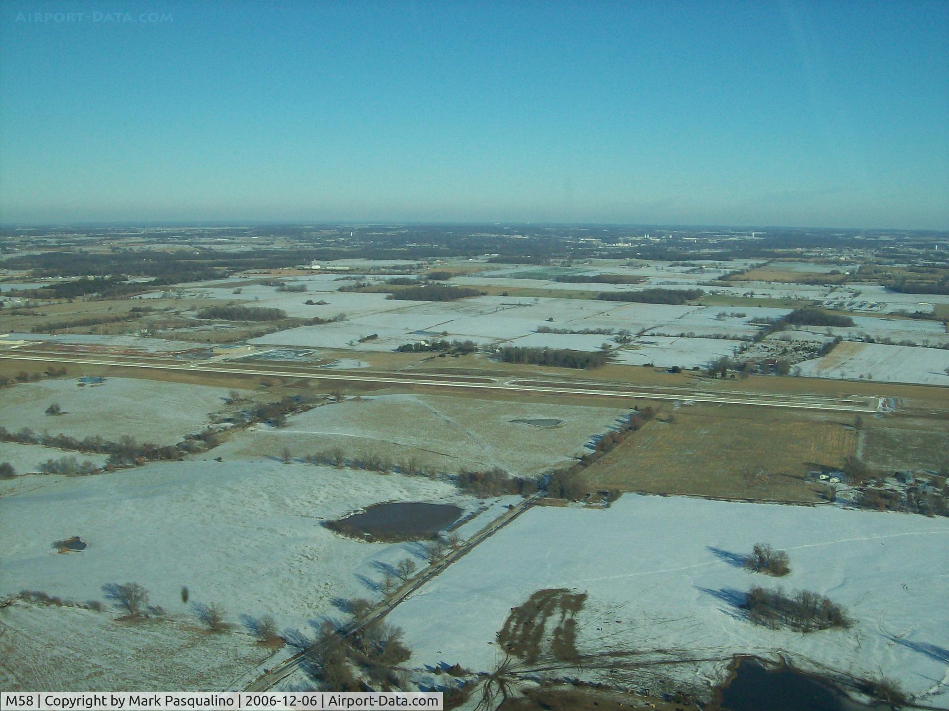 M58 Airport - Monet, MO