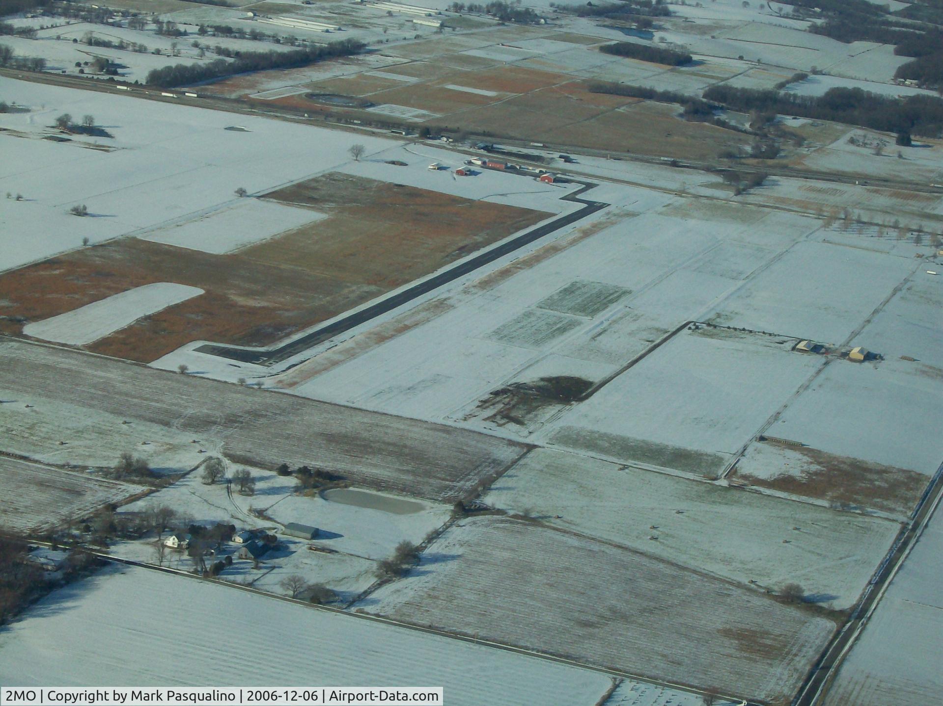 Mount Vernon Municipal Airport (2MO) - Mount Vernon, MO