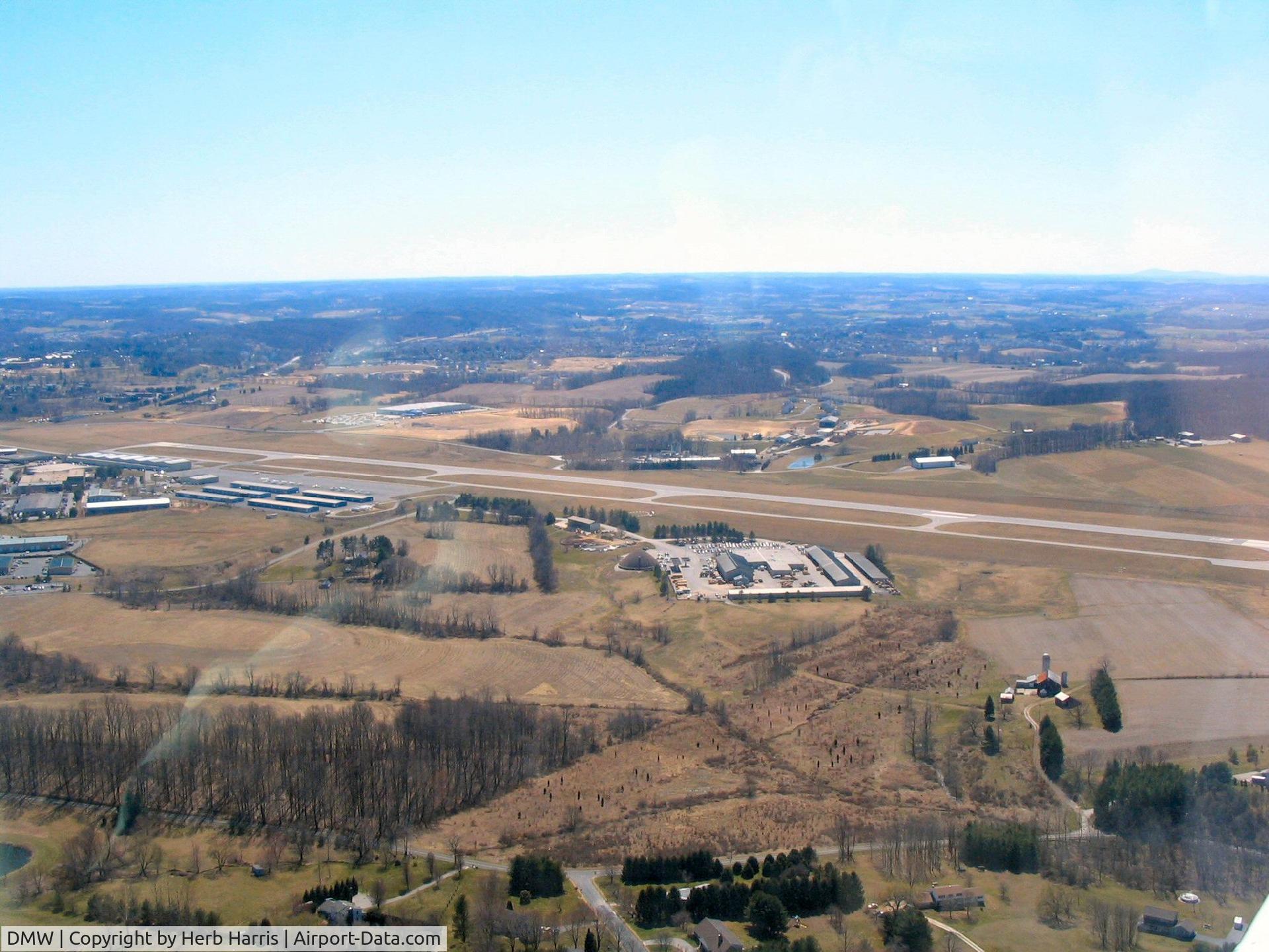 Carroll County Rgnl/jack B Poage Field Airport (DMW) - downwind for the right base to rwy 34