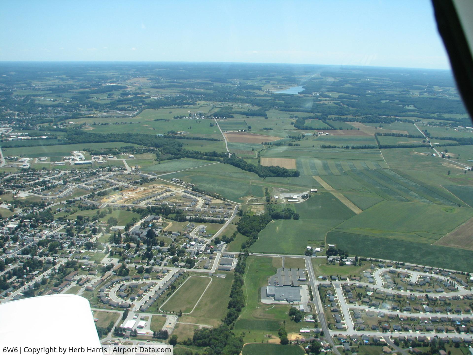 Hanover Airport (6W6) - Flying west and you can see the airport slightly right of center
