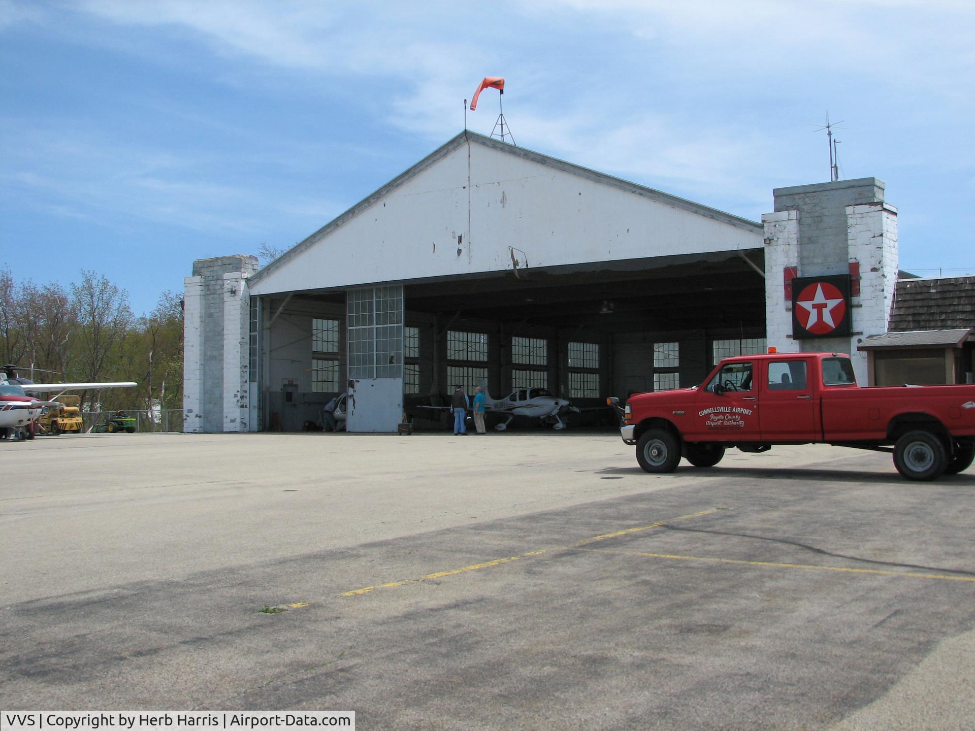 Joseph A. Hardy Connellsville Airport (VVS) - The hanger should be able to assist all that may fly in should the Slots show up at Seven Springs resort
