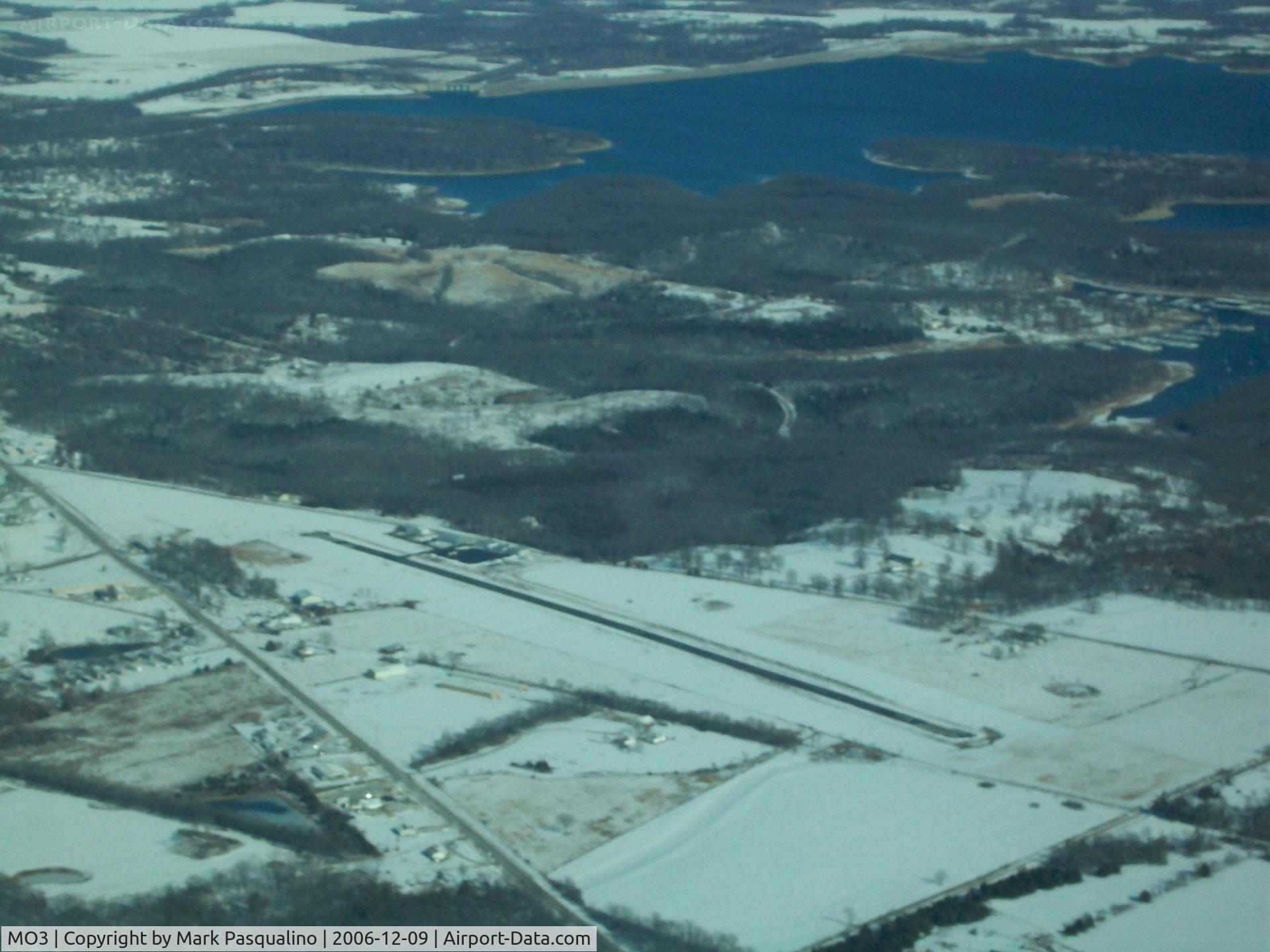 Stockton Municipal Airport (MO3) - Stockton, MO