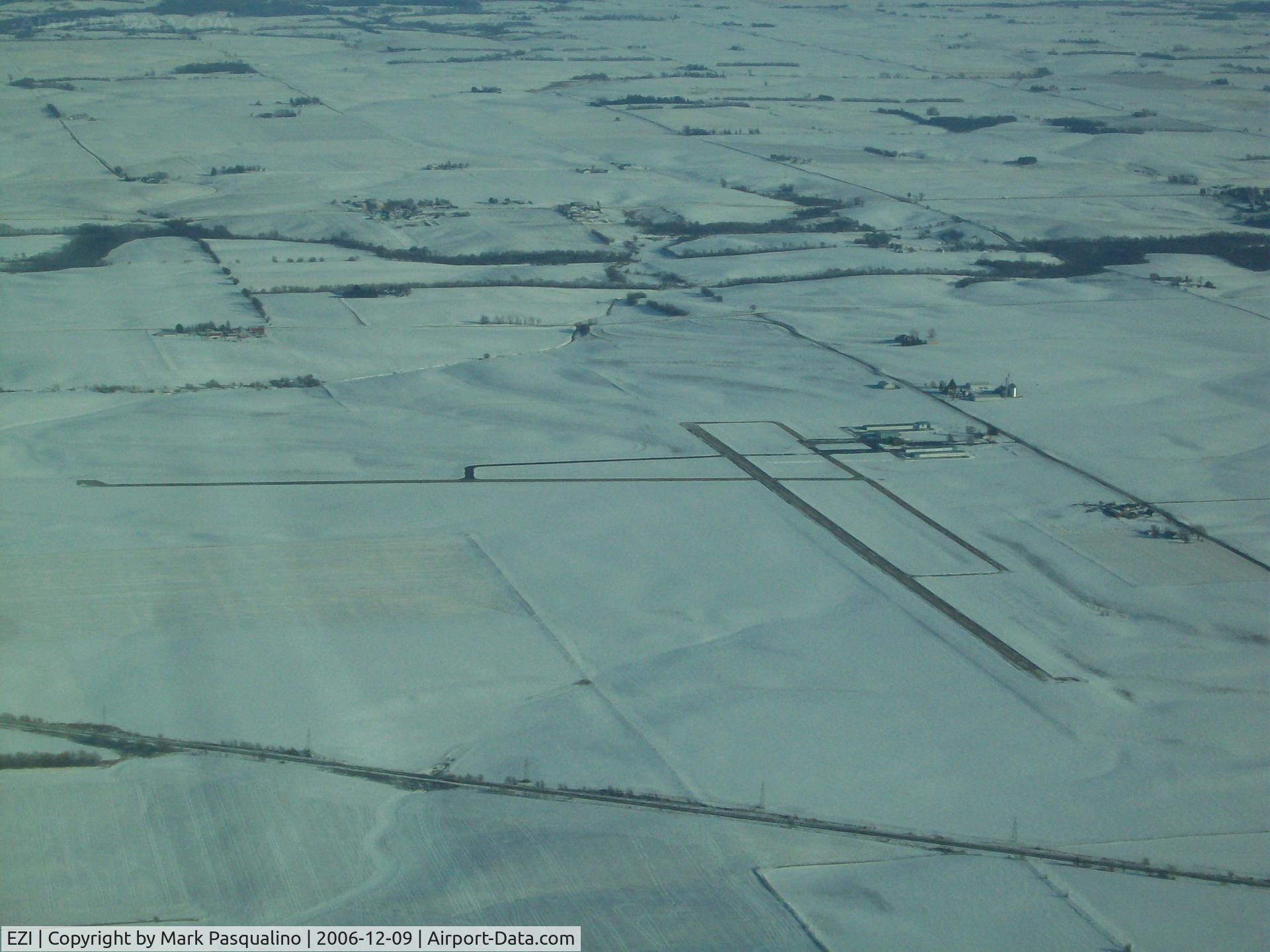 Kewanee Municipal Airport (EZI) - Kewanee, IL