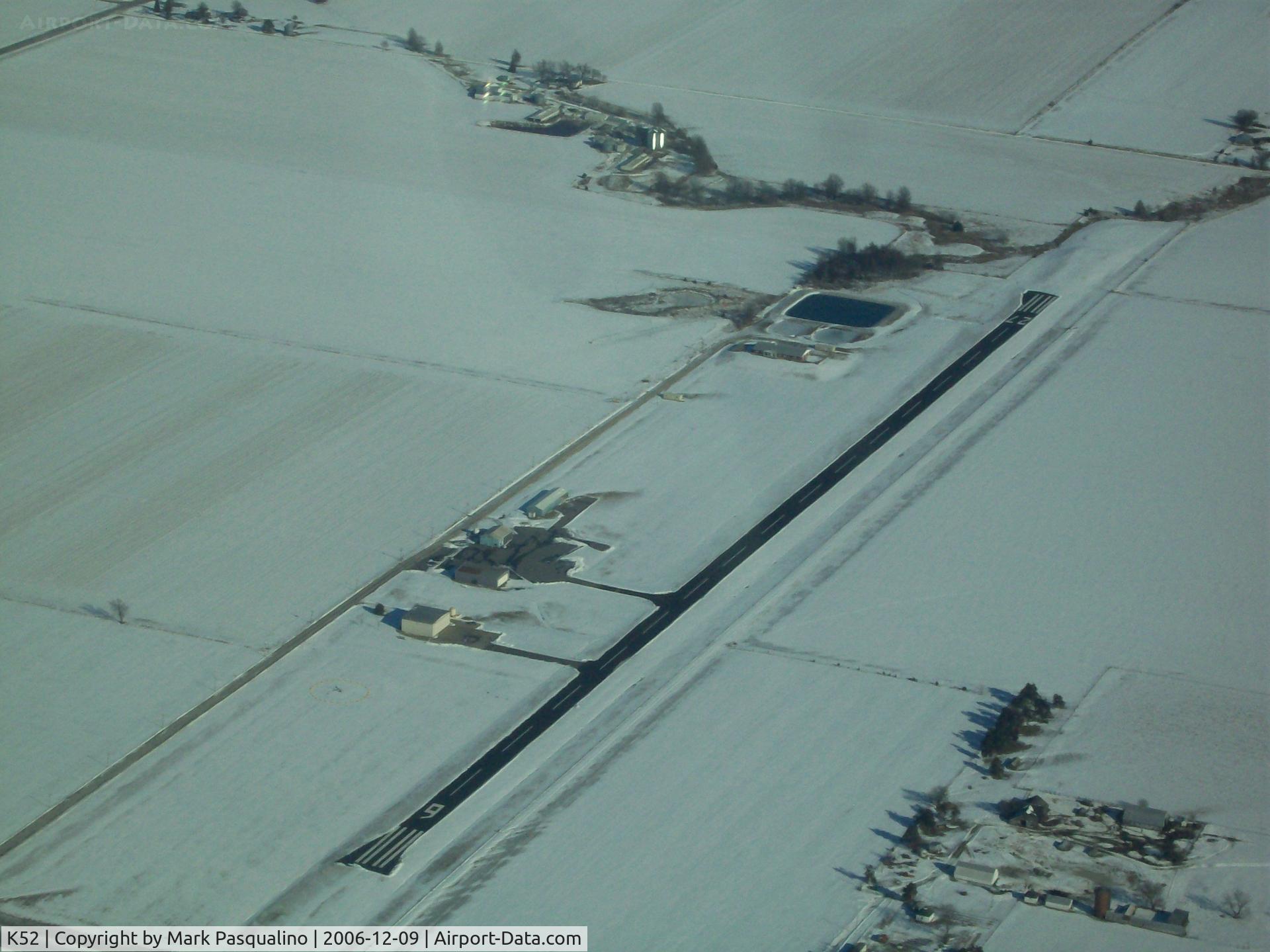 Capt. Ben Smith Airfield - Monroe City Airport (K52) - Monroe City, MO