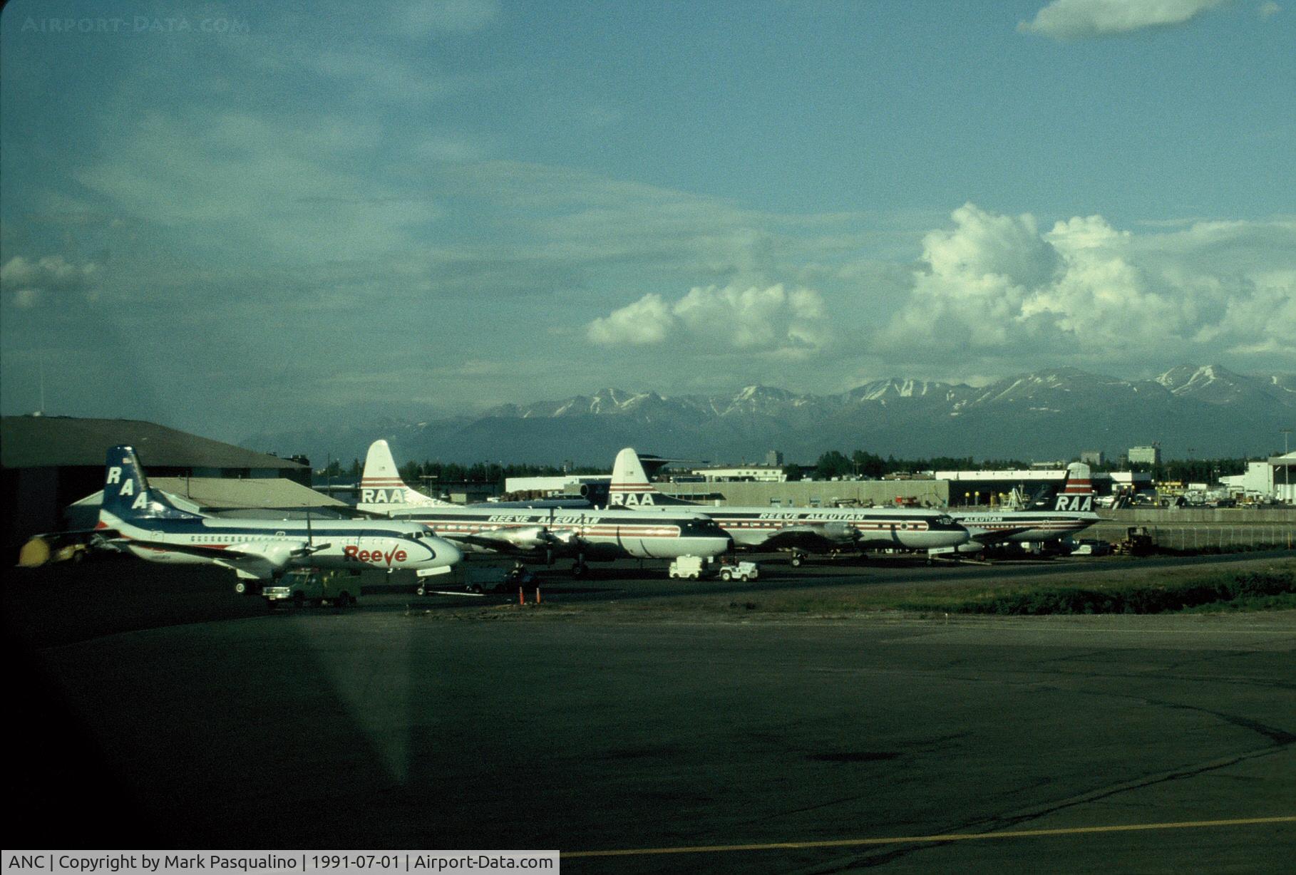 Ted Stevens Anchorage International Airport (ANC) - Reeve Aleutian Airways