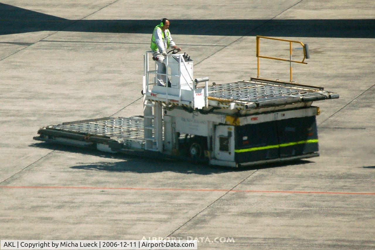 Auckland International Airport, Auckland New Zealand (AKL) - Buzzing around on the apron