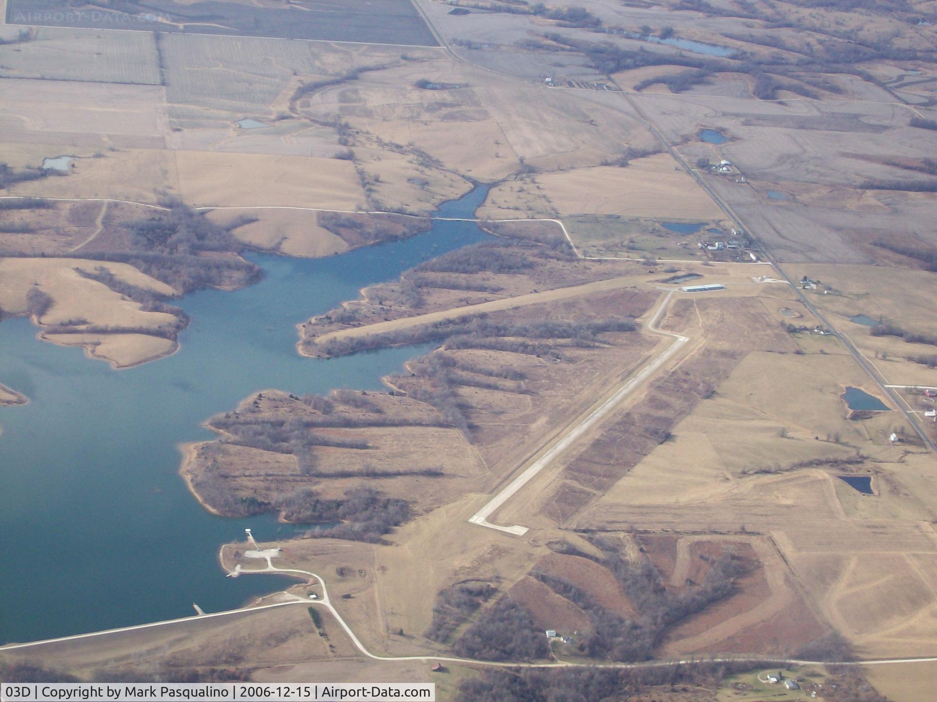 Memphis Memorial Airport (03D) - Memphis, MO