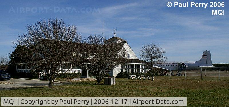 Dare County Regional Airport (MQI) - Another view of the Term/Admin...with a visit from a C-54 (N500EJ)