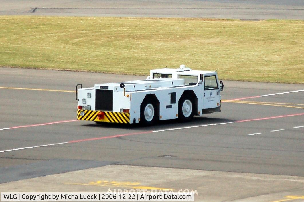 Wellington International Airport, Wellington New Zealand (WLG) - Tug