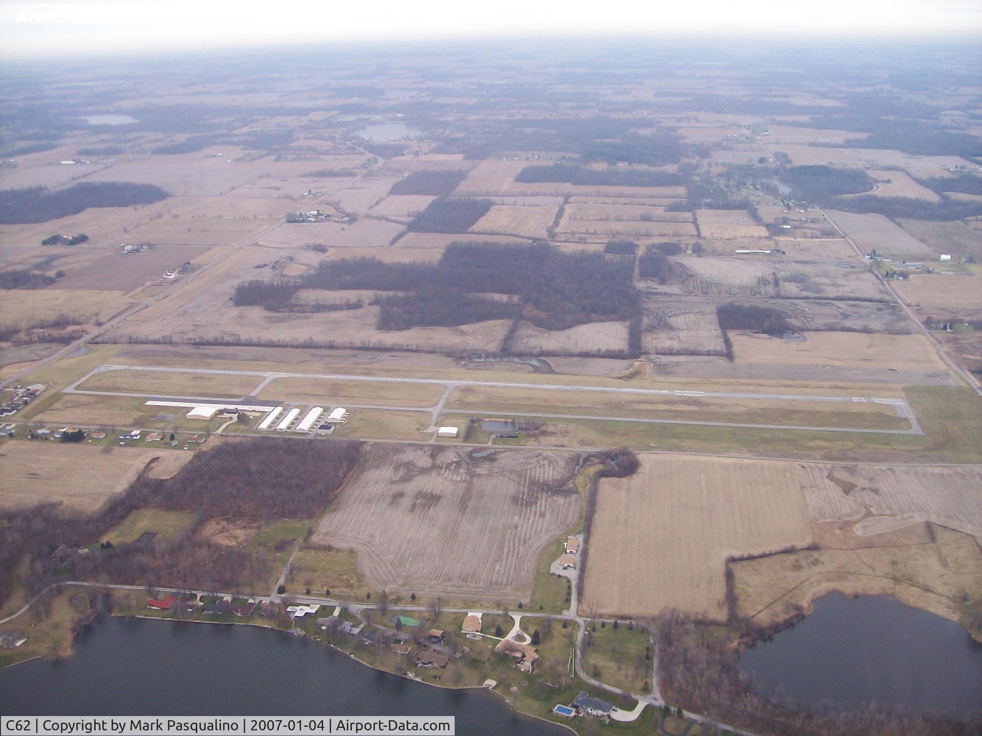 Kendallville Municipal Airport (C62) - Kendallville, IN