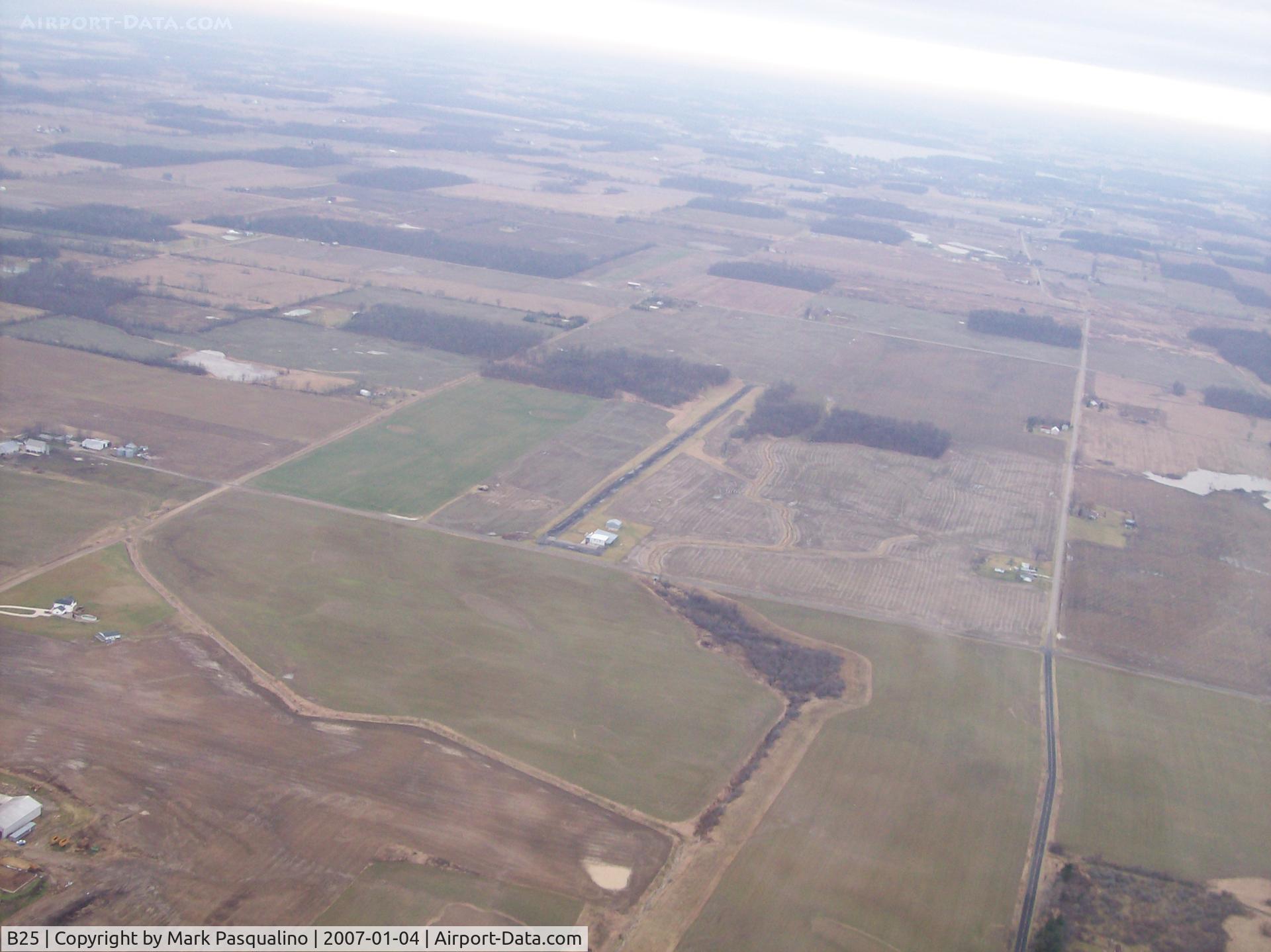 B25 Airport - Butler, IN