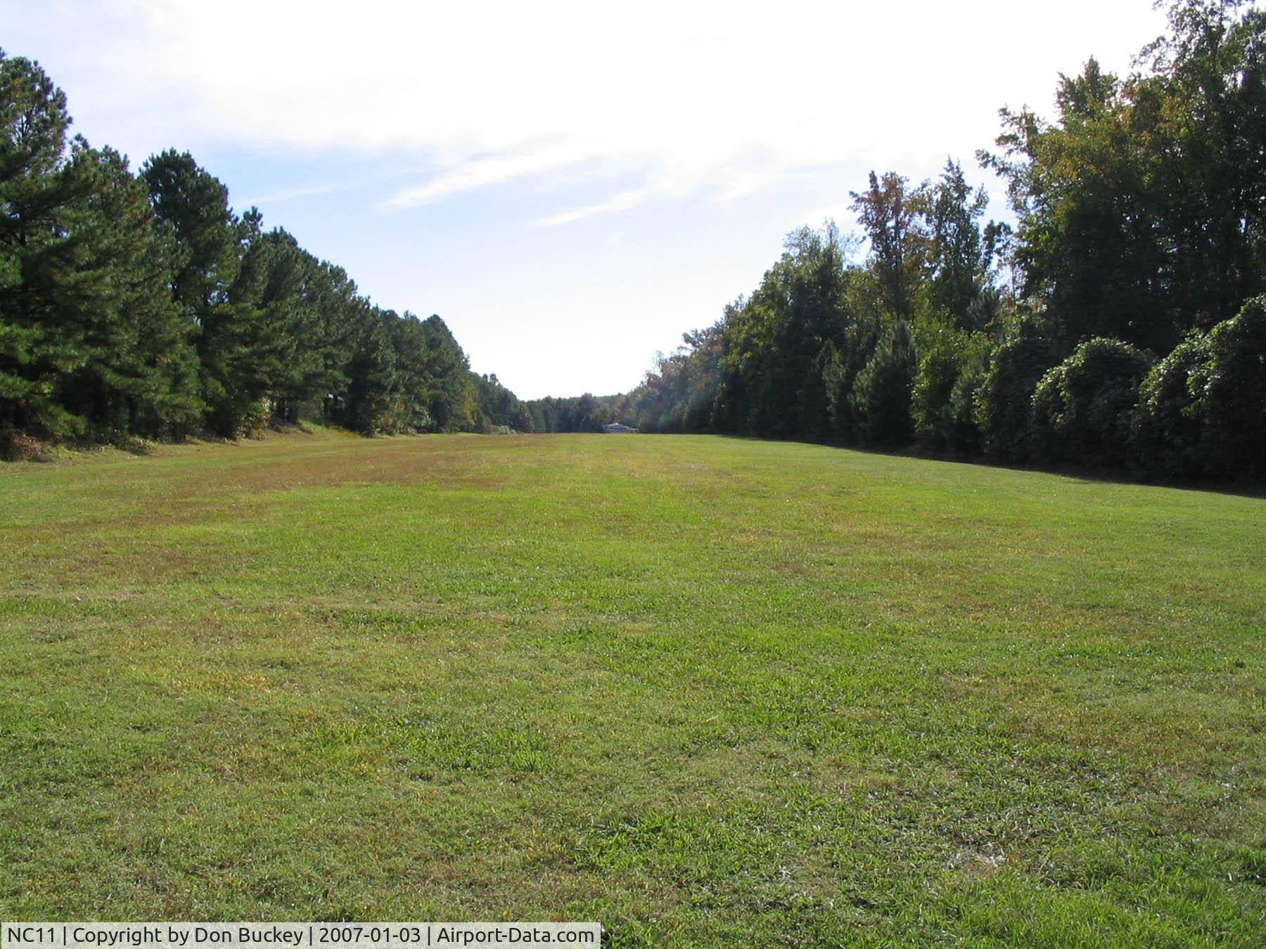 Deck Airpark Airport (NC11) - Runway 22