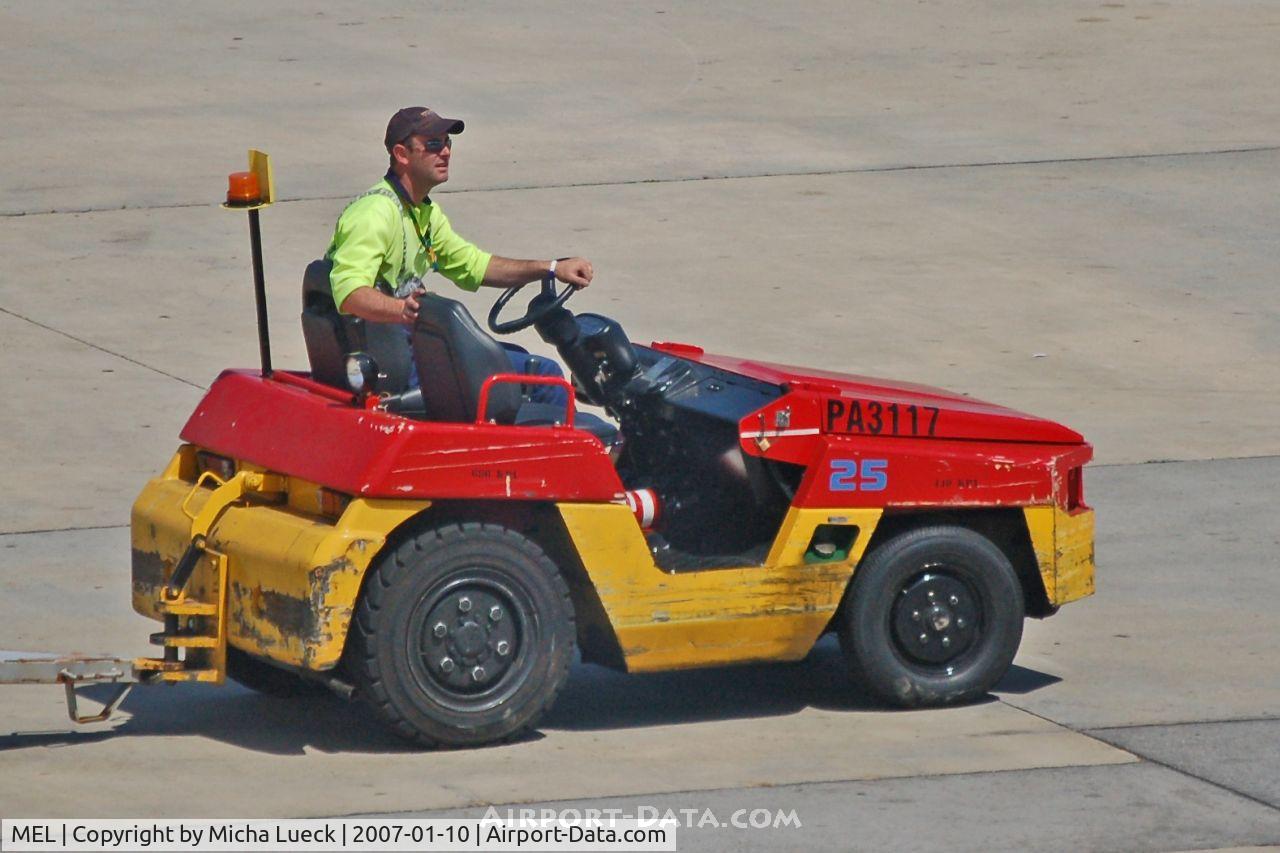 Melbourne International Airport, Tullamarine, Victoria Australia (MEL) - PA 3117