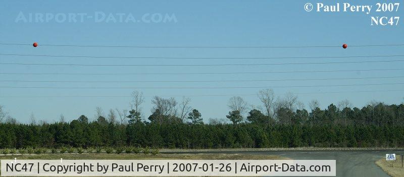 Paradox Heliport (NC47) - Ah, yes; the orange balls to alert pilots to the power lines