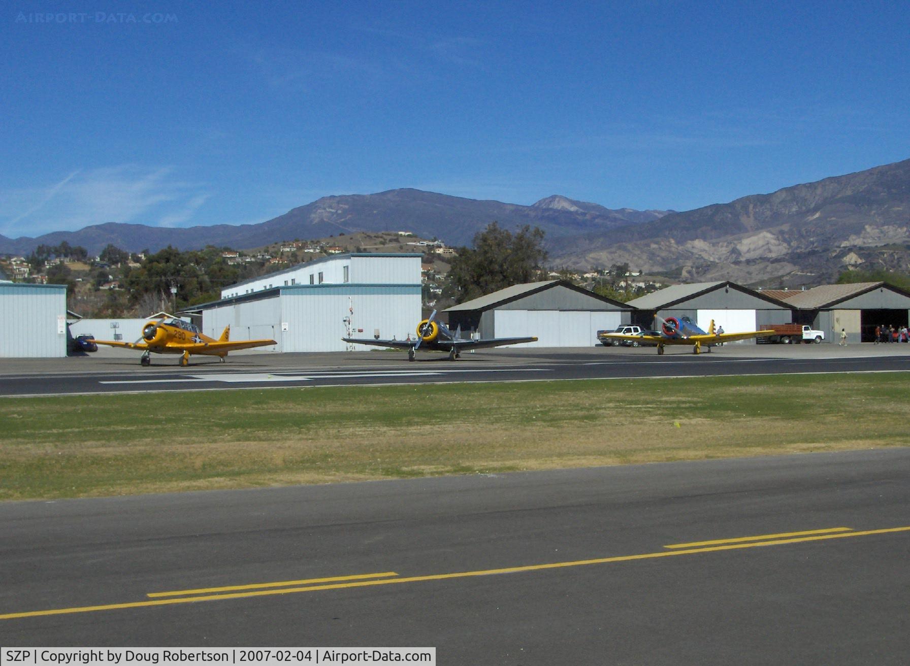 Santa Paula Airport (SZP) - N89014 SNJ-5, N8540P AT-6D 'Miss Universe', N4995C T-6G 'Thirsty Girl' engine warmups