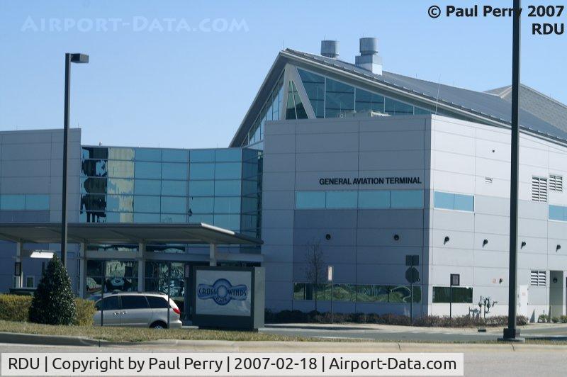 Raleigh-durham International Airport (RDU) - The large and shiny, well, you see the name
