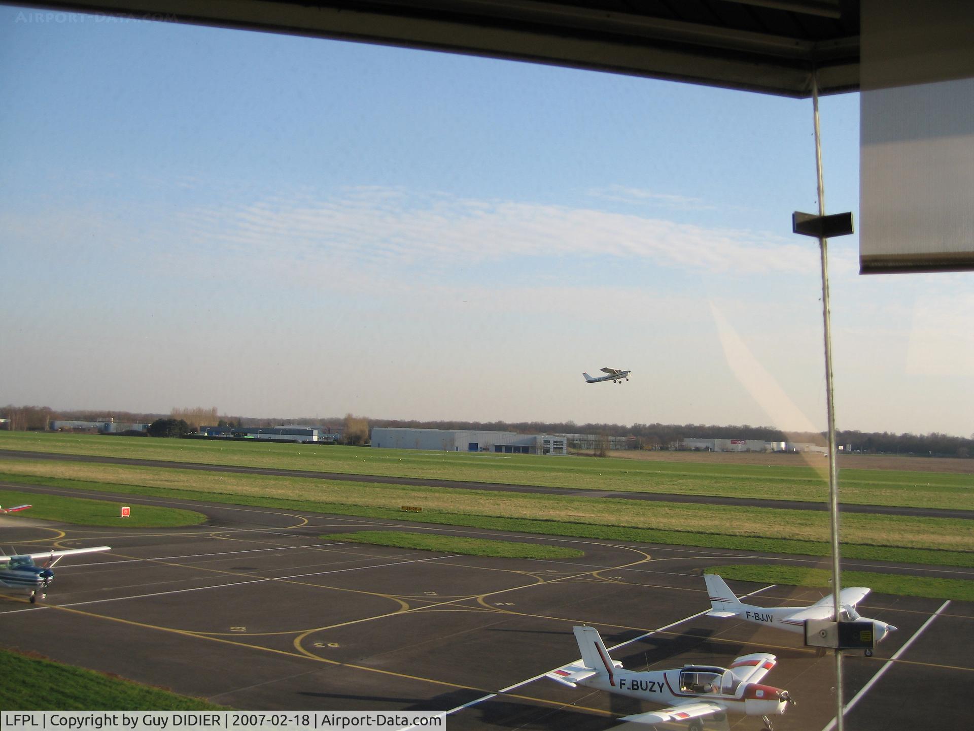 Lognes Emerainville Airport, Lognes France (LFPL) - Taken from the tower end of february 2007. LFPL (Lognes Emmerainville) is one of the 2 most important GA Paris aiports.