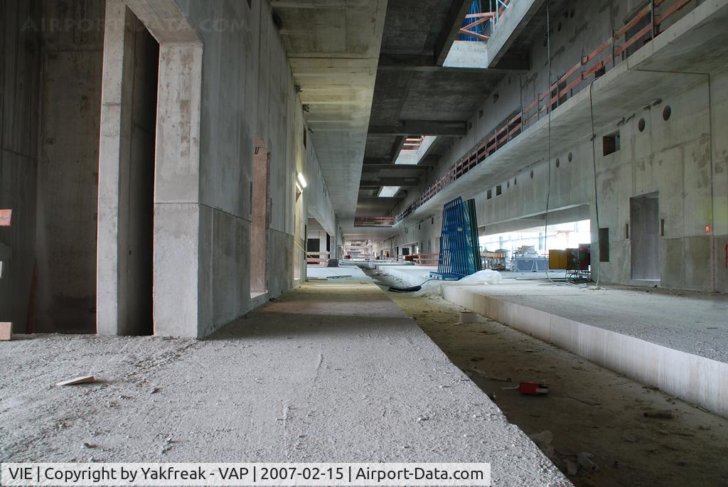 Vienna International Airport, Vienna Austria (VIE) - New Terminal Skylink under construction