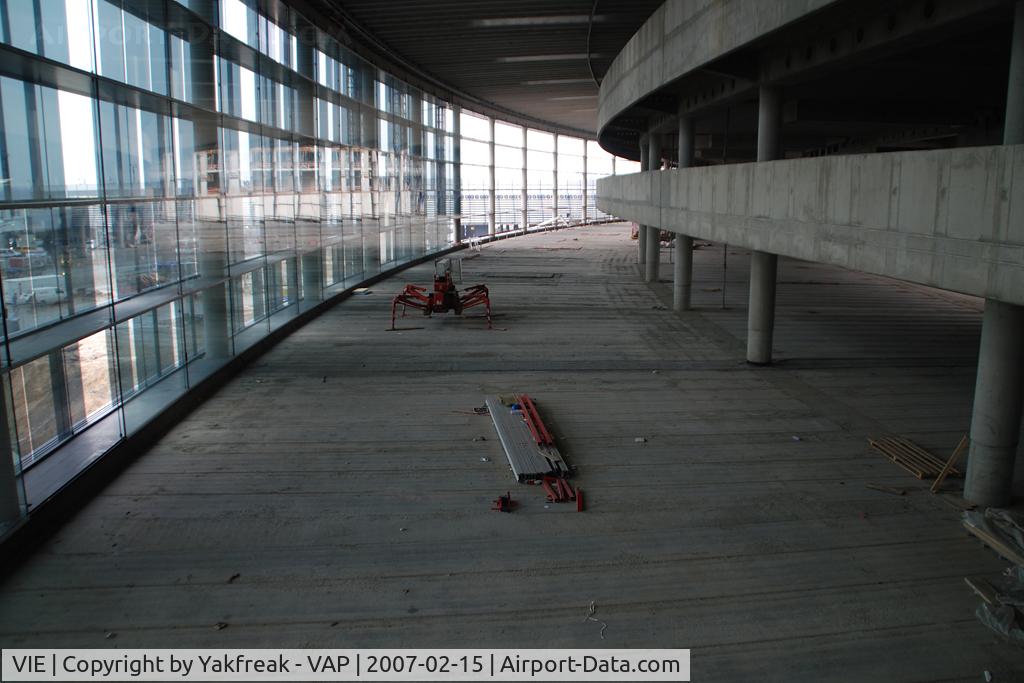 Vienna International Airport, Vienna Austria (VIE) - New Terminal Skylink under construction