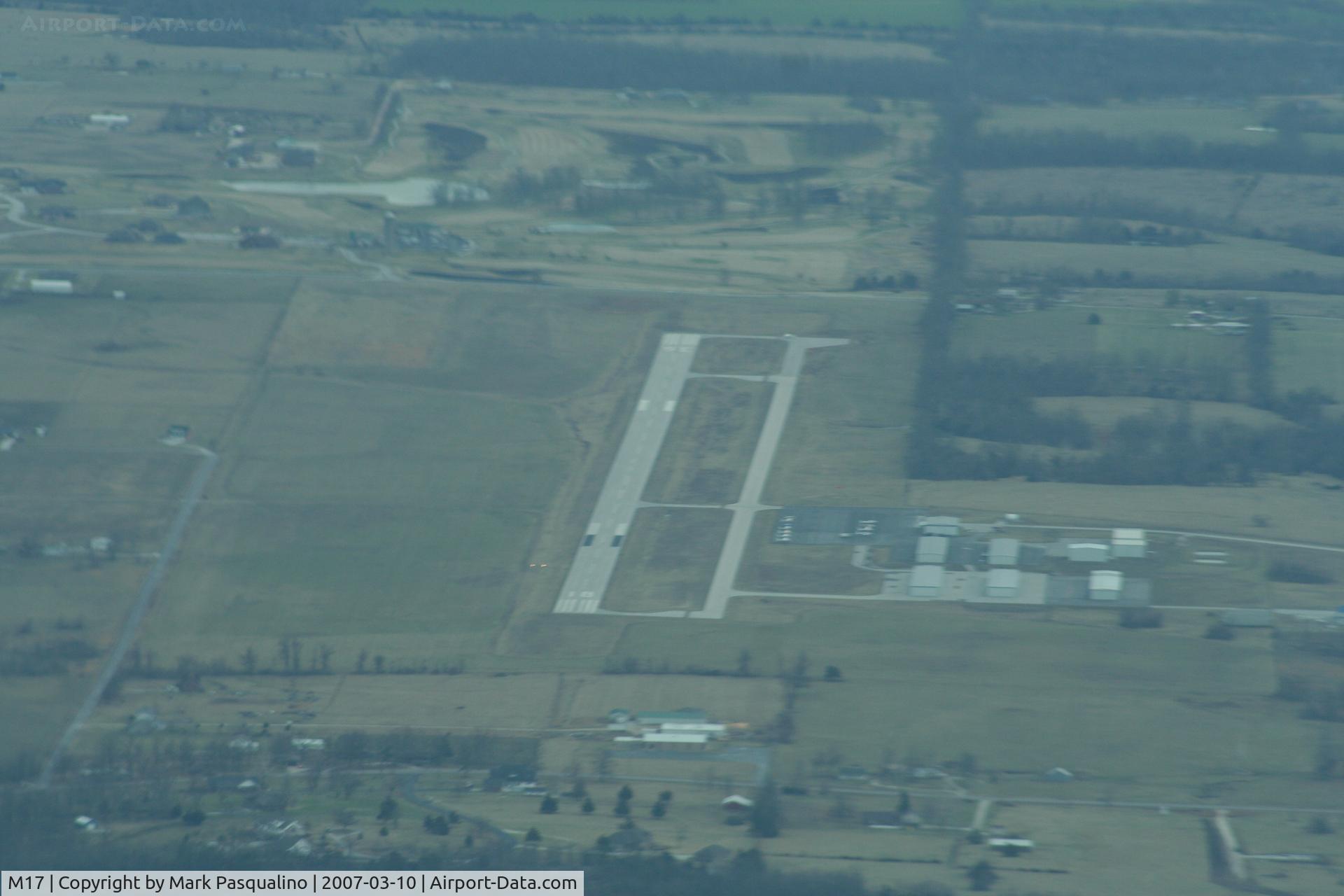 Bolivar Municipal Airport (M17) - Bolivar, MO