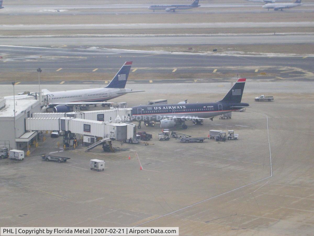 Philadelphia International Airport (PHL) - Overview