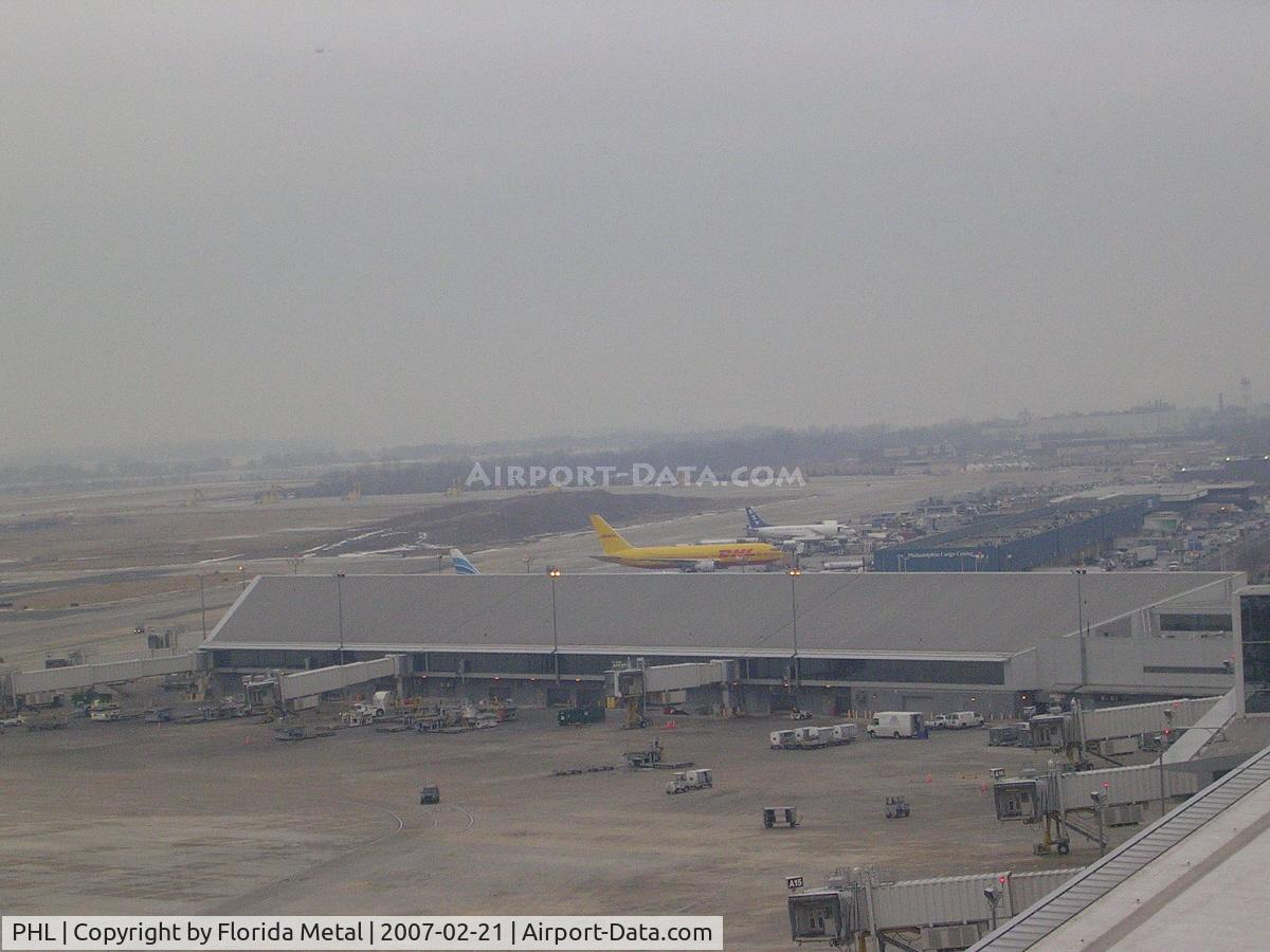 Philadelphia International Airport (PHL) - Overview