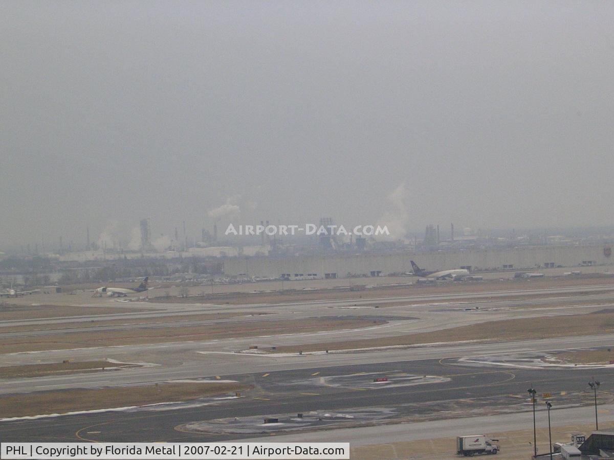 Philadelphia International Airport (PHL) - Overview
