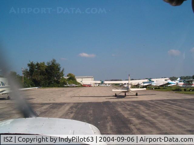 Blue Ash Airport, Cincinnati, Ohio United States (ISZ) - Blue Ash tarmac
