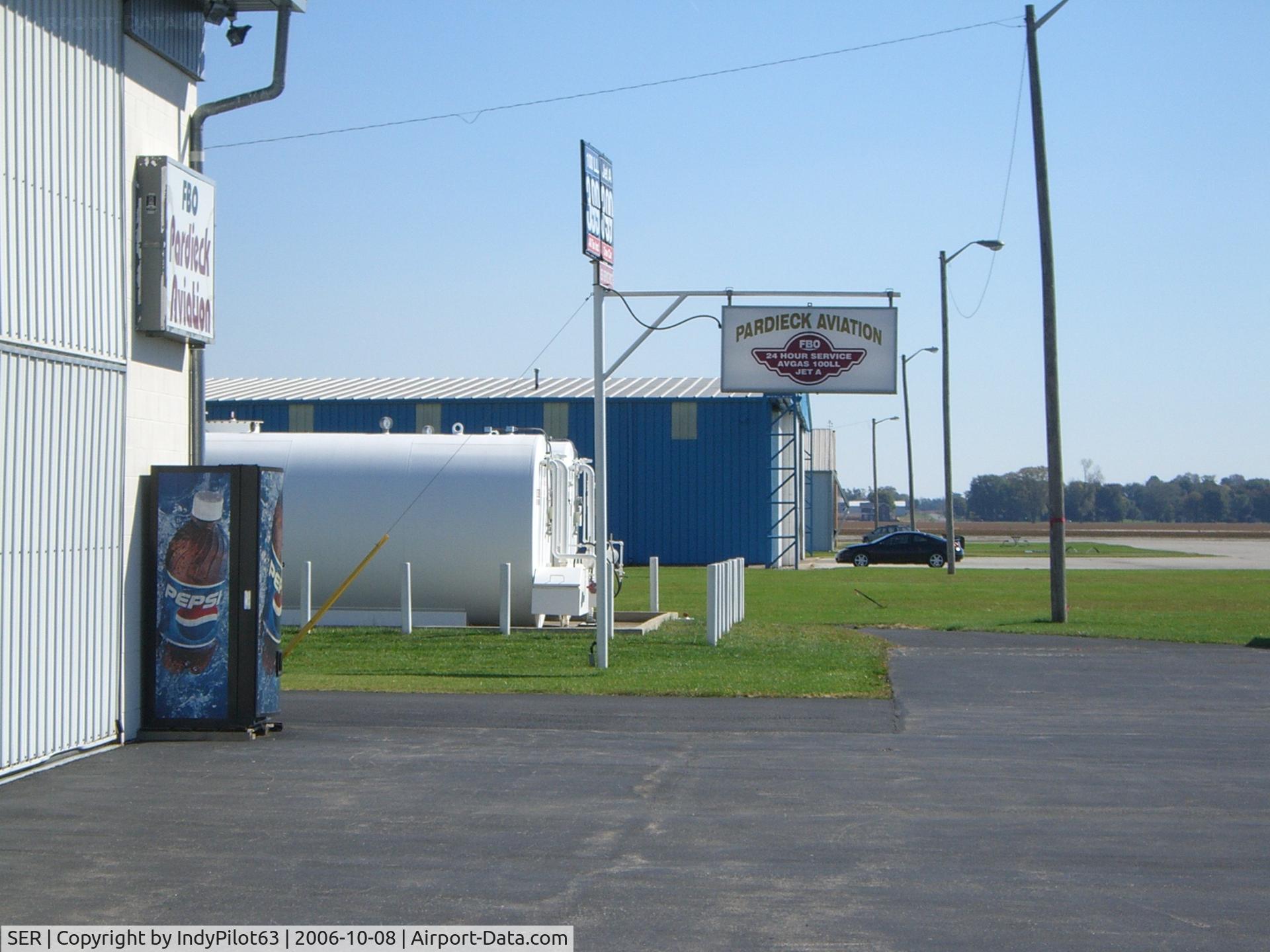 Freeman Municipal Airport (SER) - Seymour Municipal Airport