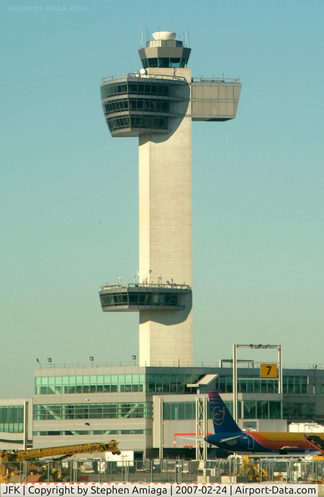 John F Kennedy International Airport (JFK) - And here we go...