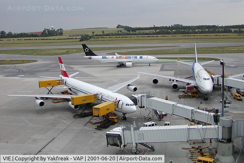 Vienna International Airport, Vienna Austria (VIE) - Pear East overview
