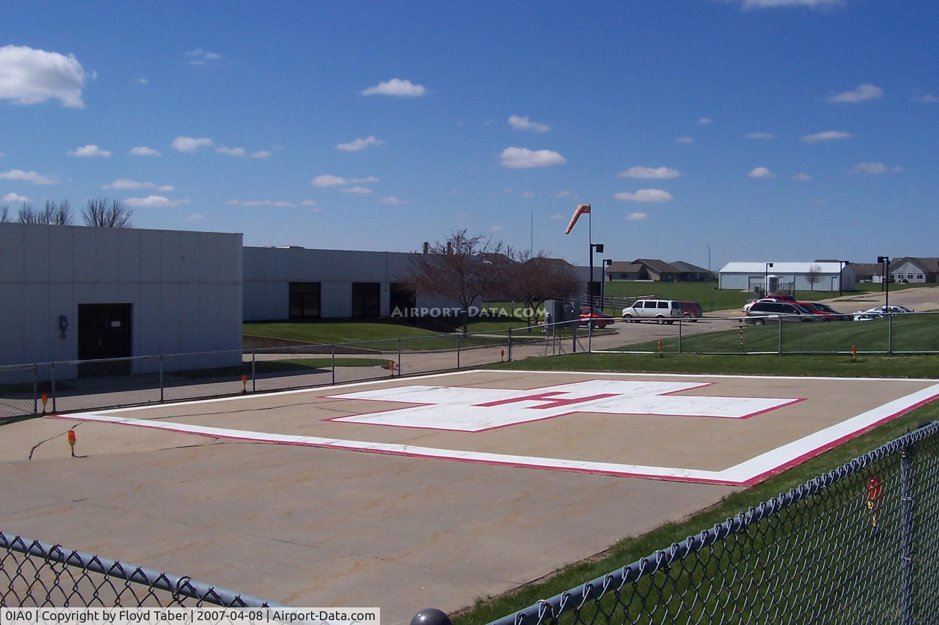 Knoxville Area Community Hospital Heliport (0IA0) - Knoxville Hospital Heliport