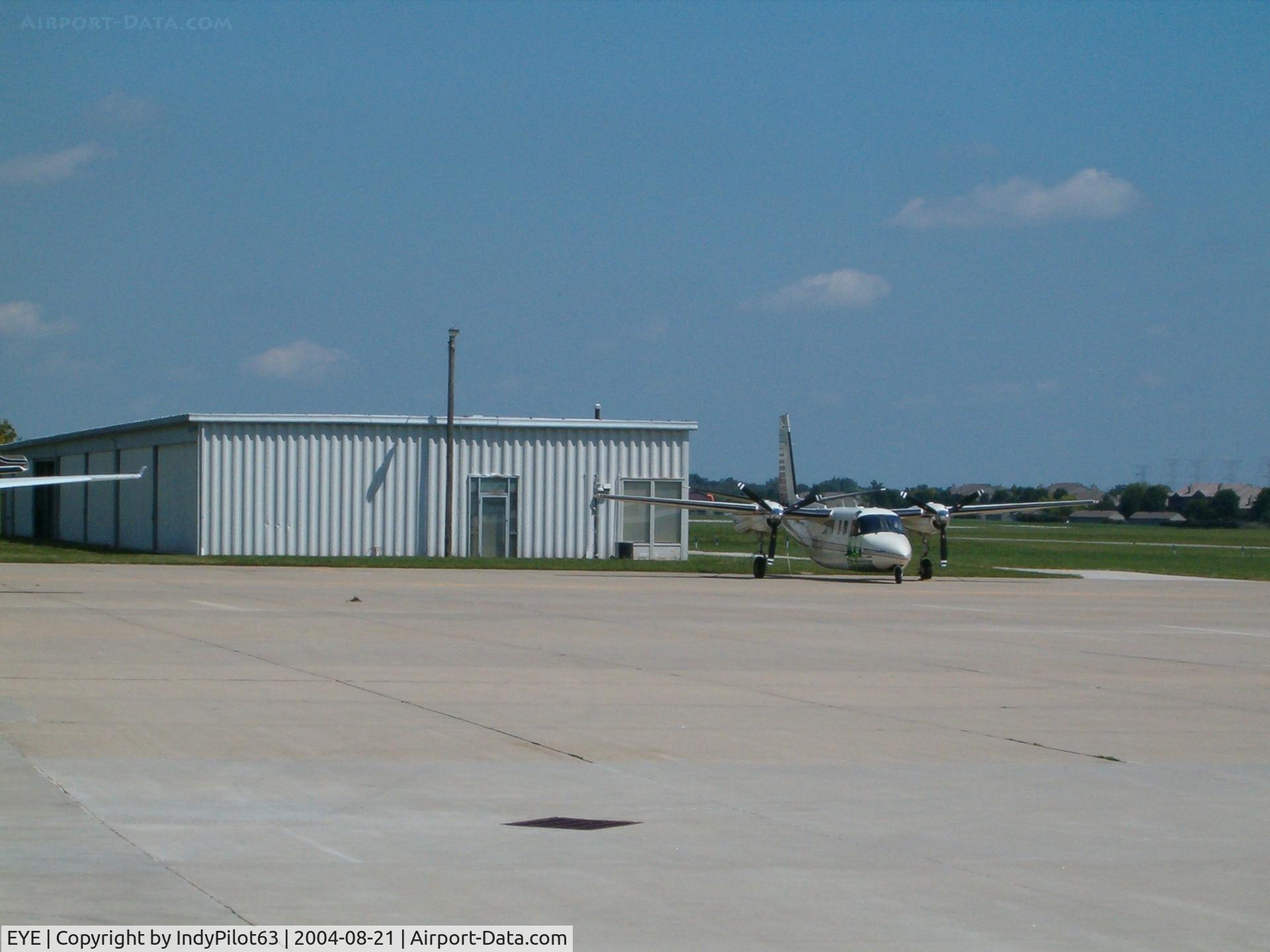 Eagle Creek Airpark Airport (EYE) - New tarmac