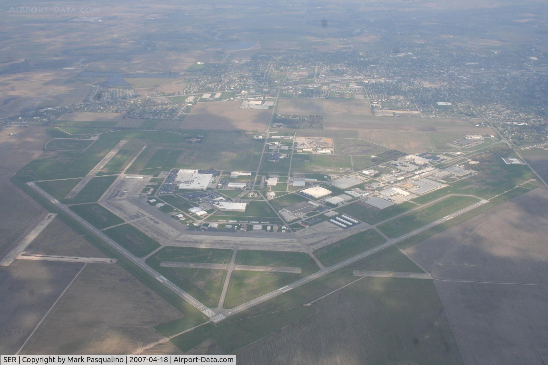 Freeman Municipal Airport (SER) - Seymour, IN