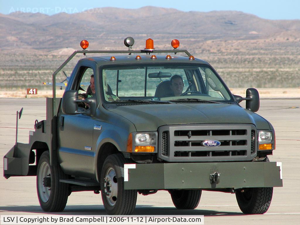 Nellis Afb Airport (LSV) - USAF - Nellis AFB Thunderbirds Support Truck - Aviation Nation 2006