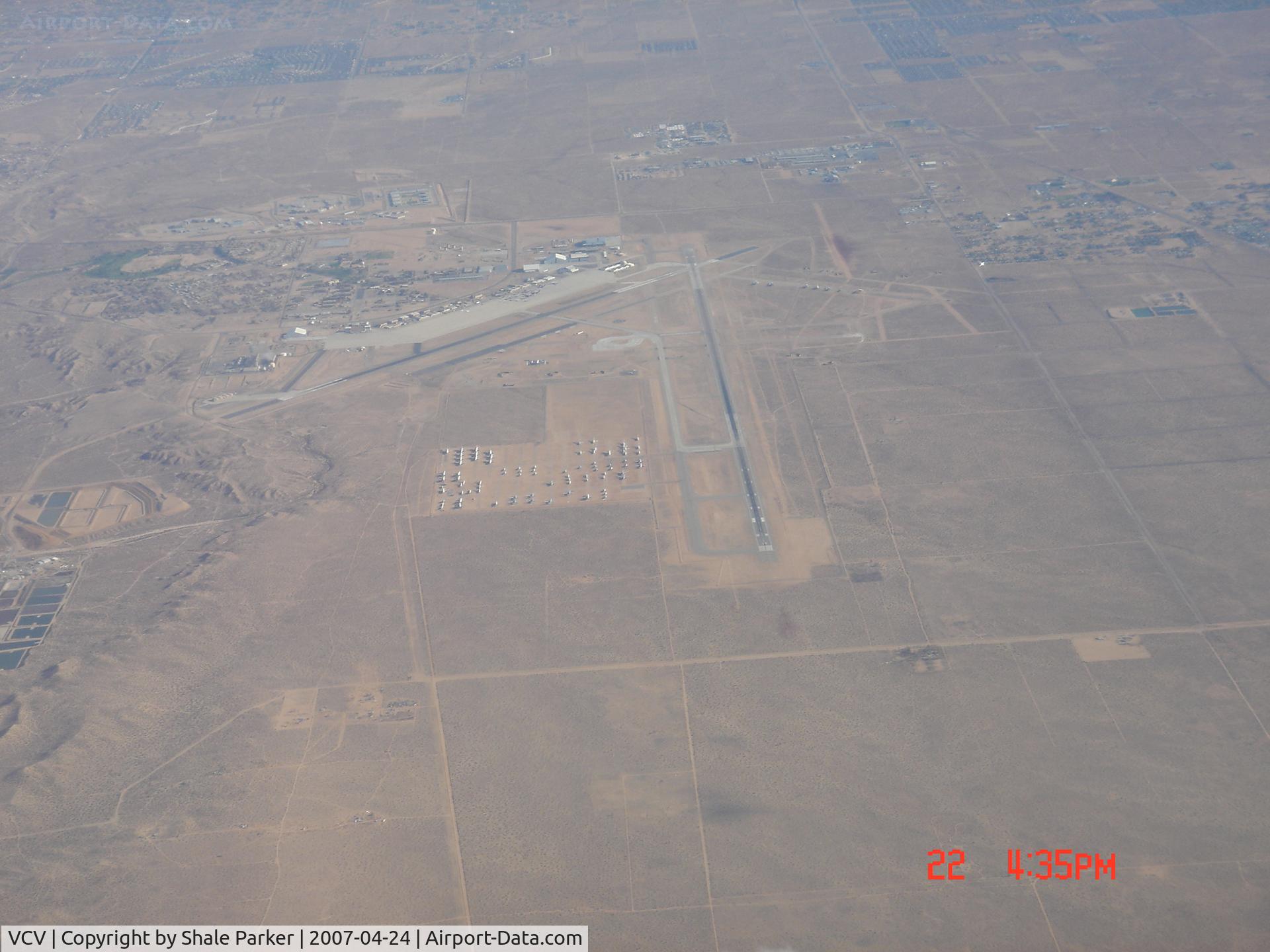 Southern California Logistics Airport (VCV) - Heading west @ 14,000 FT.