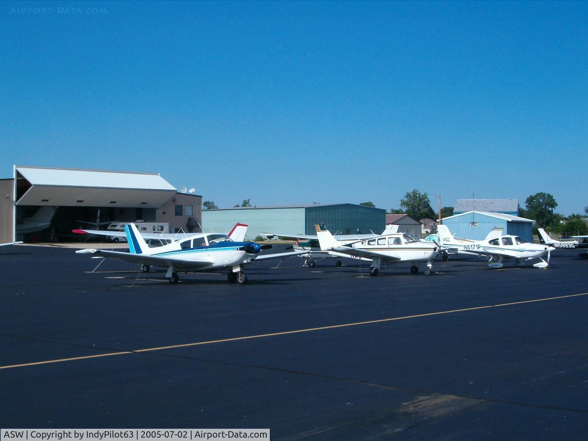 Warsaw Municipal Airport (ASW) - Tarmac