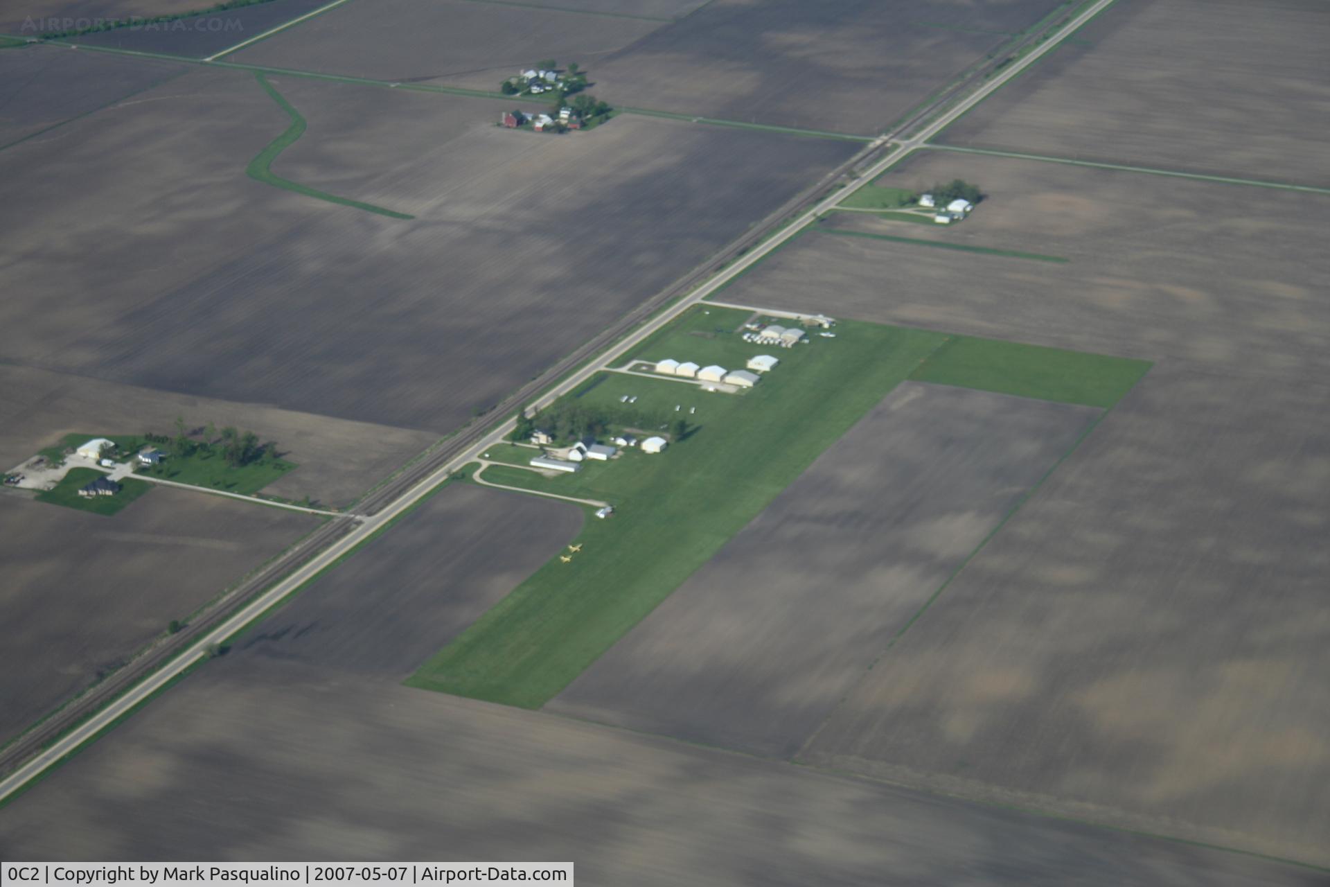 Hinckley Airport (0C2) - Hinckley, IL
