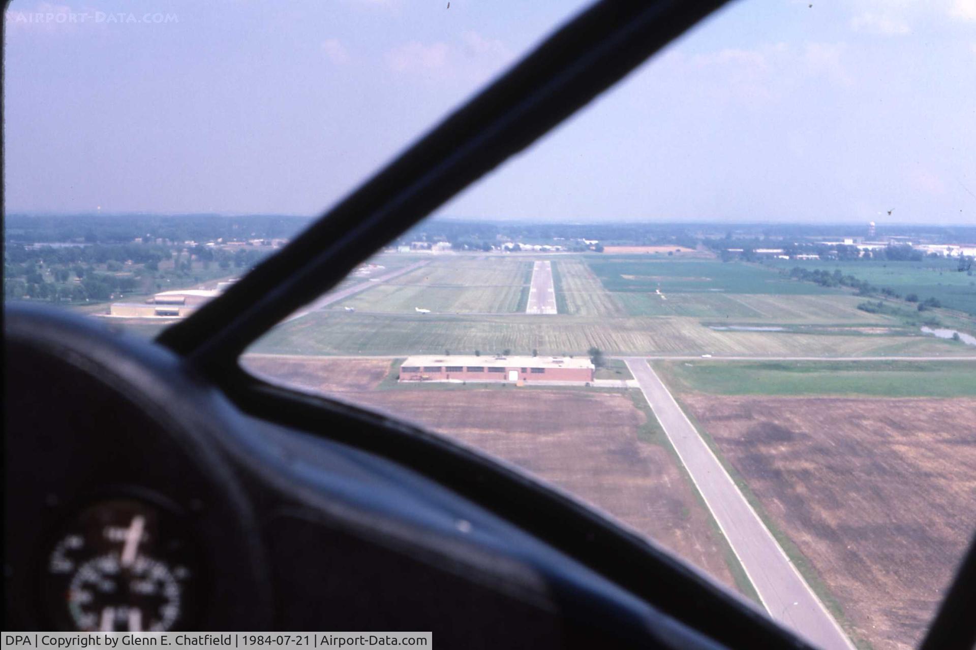 Dupage Airport (DPA) - Runway 10 seen from the cockpit of N52427