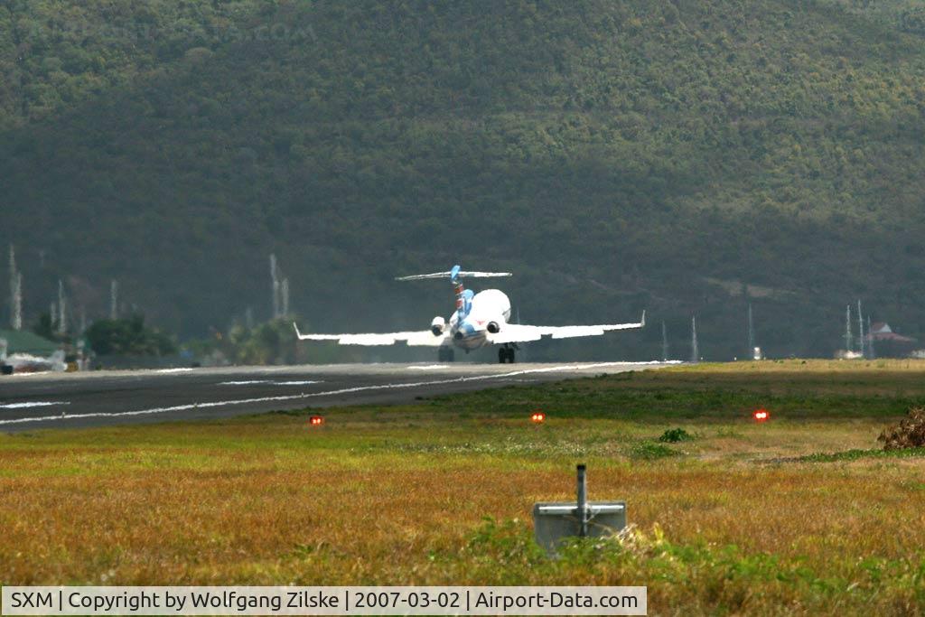 Princess Juliana International Airport, Philipsburg, Sint Maarten Netherlands Antilles (SXM) - Take off